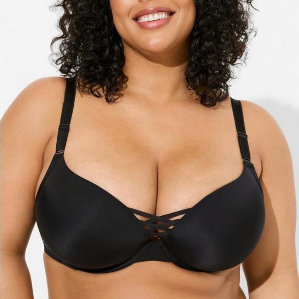 Torrid Curve XO Plunge Push-Up Bra
